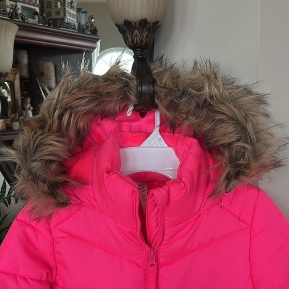 Brand New SO Bright Neon Pink Zip Up Winter Jacket Hooded Puffer Faux Fur Trim - Picture 4 of 15
